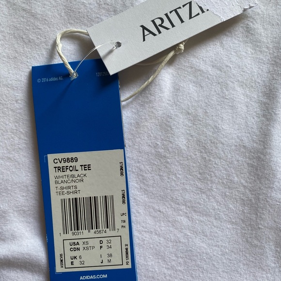 Brand New Adidas T-shirt - Picture 5 of 9